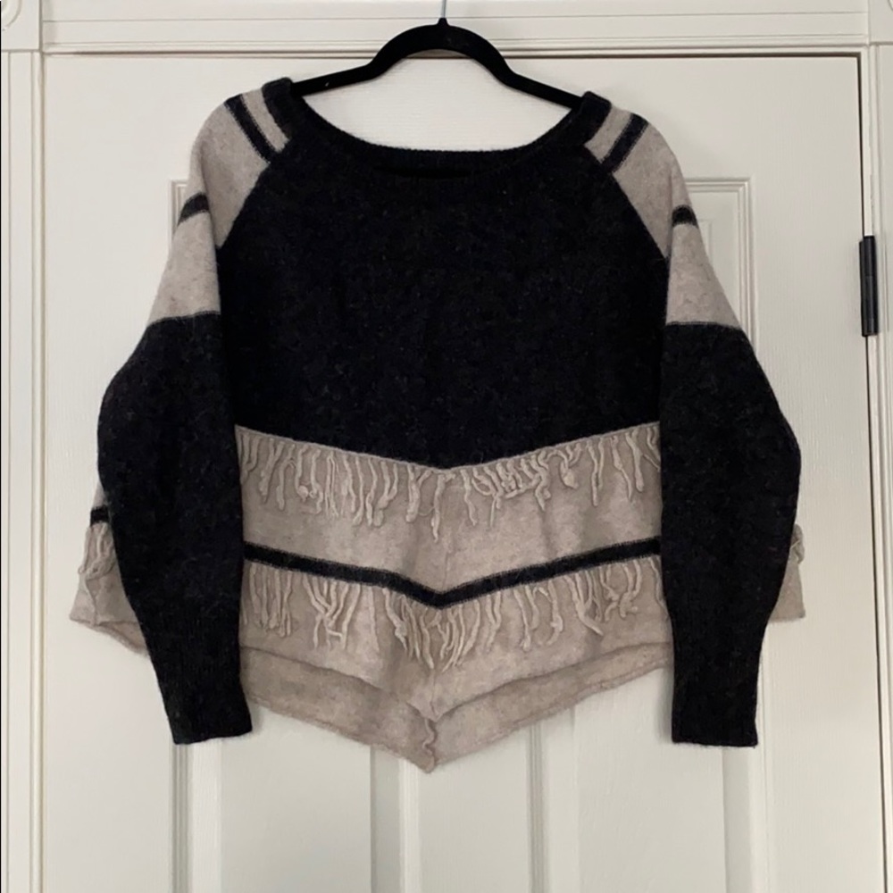 NWOT Free People Fringed Cropped sweater